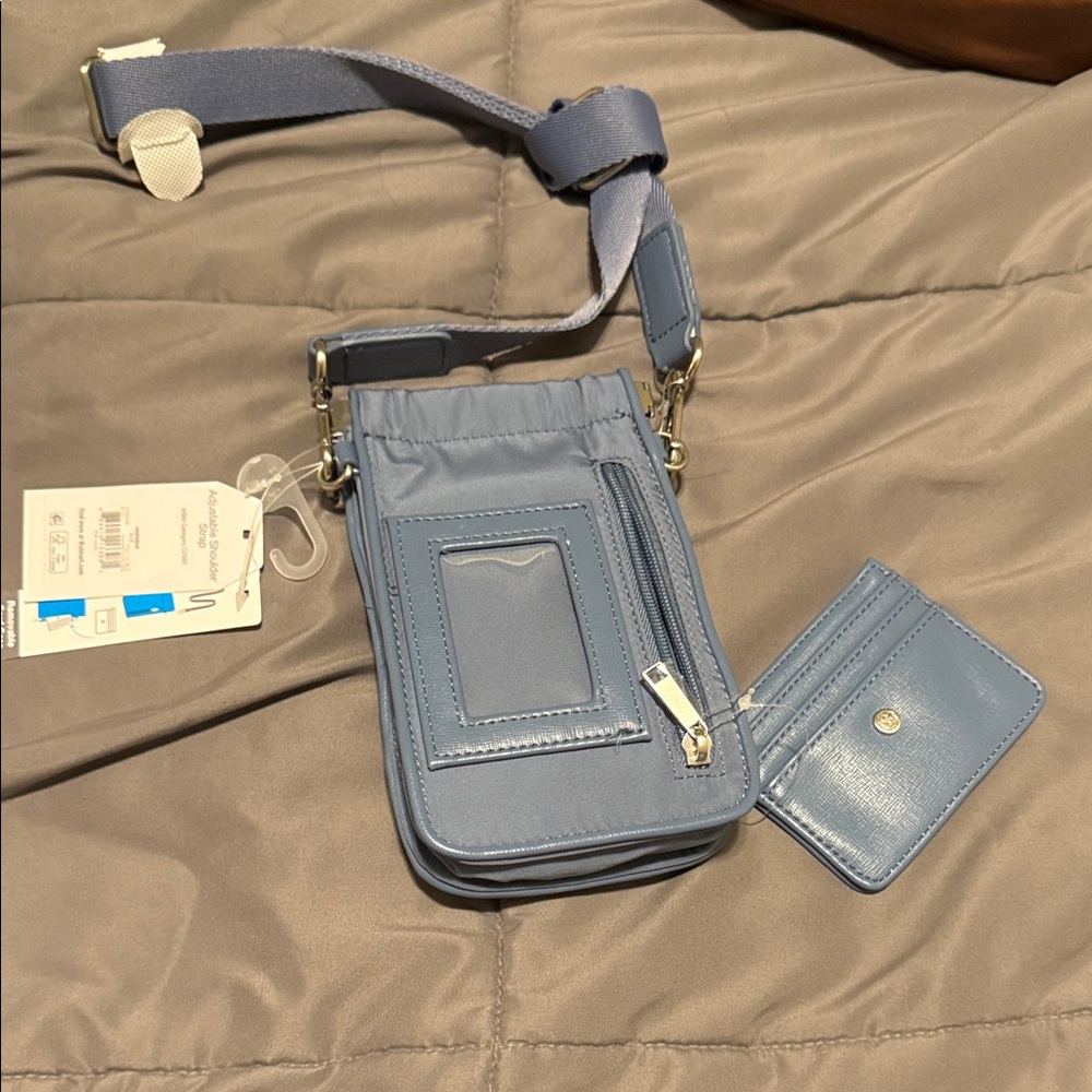 Time and Tru Blue Crossbody Bag